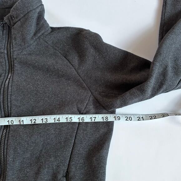 Lululemon Gray Full Zip Hooded Jacket - Women's Size 6 - Picture 3 of 9